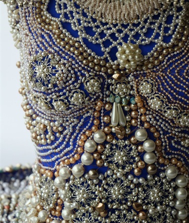Minka Gillian, “Wondabyne Siren” (detail), 2023, second hand pearls, jewellery, wire